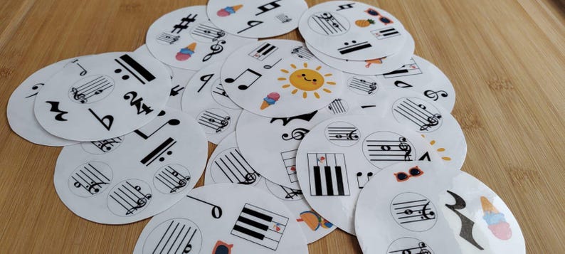 Sommartema - Musik Spot it - Musikteori - Kortspel - Pianolektioner bild 1
