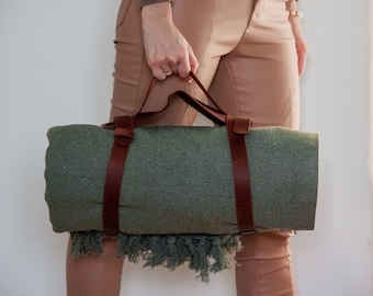 Leather blanket carrier, Yoga gift ideas, Beach towel strap, Gift for yoga lovers, Yoga mat holder, Leather yoga strap, Blanket strap