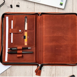 Leather portfolio with zipper, Personalized leather portfolio, Leather business portfolio, Document portfolio holder, Engraved portfolio