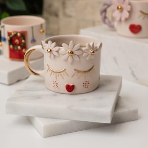 Handmade Golden Blossoms Mug – Floral Crown & Shimmering Gold Accents