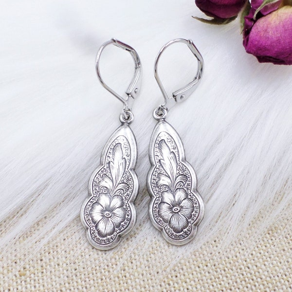 Silver Pansy Earrings, Art Nouveau Flower Drop Dangle, Floral Jewelry, Cottagecore, Botanical, Bridgerton Style, Lightweight, Jewelry Gift