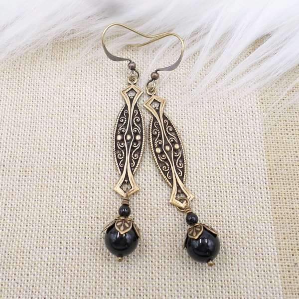 Brass Art Deco Earrings, Black Pearl Dangle Earrings, Deco Jewelry Gift, 1920s Style Jewelry, Long Slim Black Gold Drop Dangle