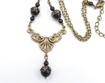 Art Nouveau Brass Necklace, Black Pearl Accents, Dark Academia Victorian Necklace, Ren Faire Jewelry Accessory, Black Classic Pearl Jewelry