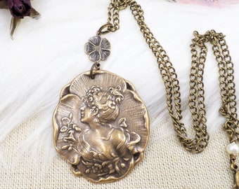 Victorian Maiden Necklace, Brass Romantic Academia Jewelry, Softcore Aesthetic, Old Money, Ren Faire Cosplay Accessory, Edwardian Baroque