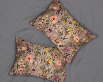 Wildflowers Lumbar Pillow, Lumbar Pillow, Rustic Lumbar Pillow, Country Style Lumbar Cushion, Vintage Floral Pillow, Nature-Inspired Lumbar