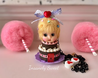 Alice in Wonderland Cake Necklace- Creepy Cute Vintage Doll Head