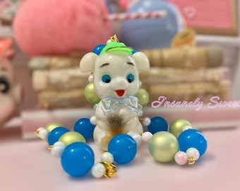 Collar vintage kitsch con ojos dormilones de perro