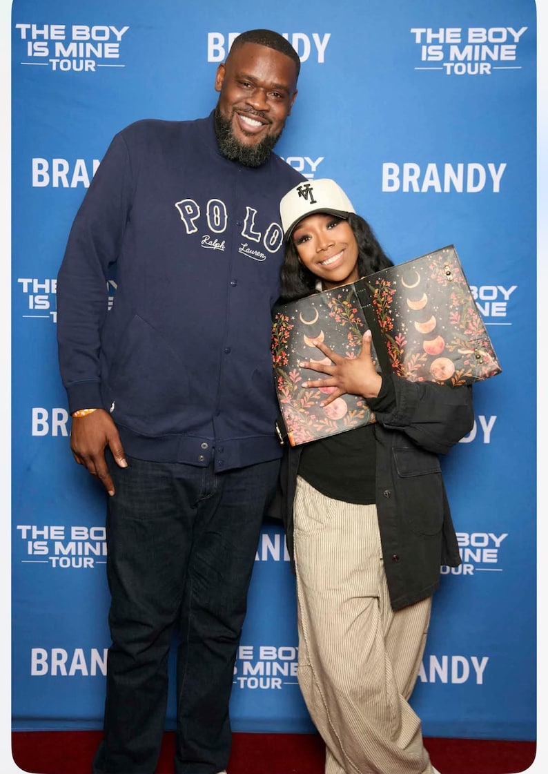 Brandy Norwood likes our creation ! Yay !