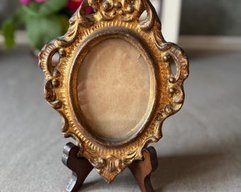 Antique Italian Gold Gilded Oval Frame, Late 1800s Picture Frame, Baroque Rococo Style, Small Vintage Frame 19x13 cm (7.5x5 in)