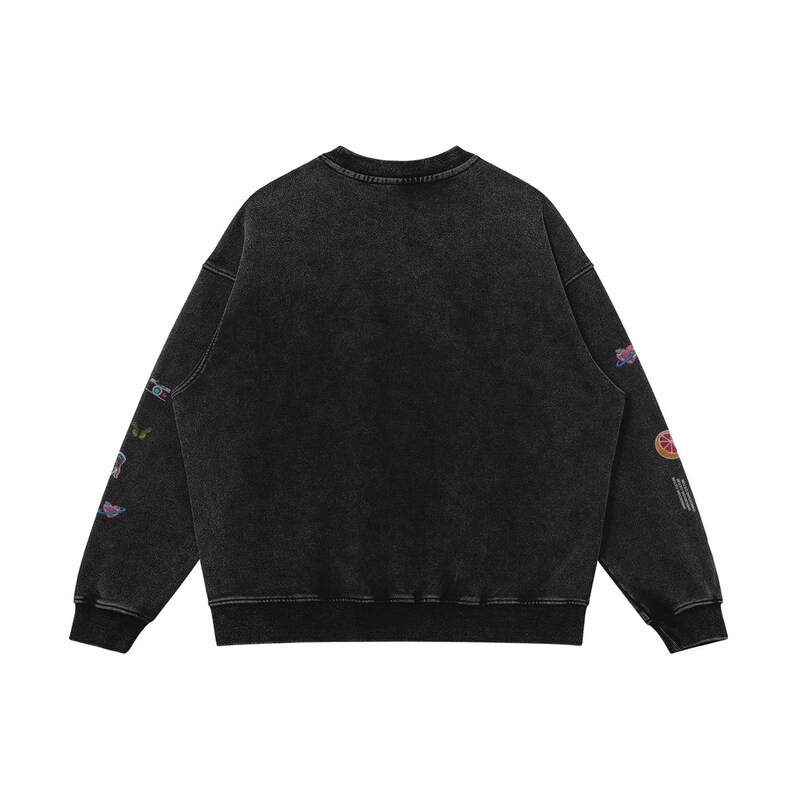Felpa streetwear con toppe finte - Felpa girocollo oversize pesante da 440 g/m², moda urbana di qualità premium, stile streetwear per uomo e donna immagine 4
