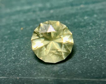 1/2 ct Natural Montana Golden Sapphire