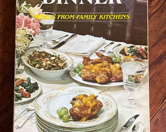 1979 Sunday Dinner AUTOGRAPHED Vintage Cookbook by Lora Lee Parrott