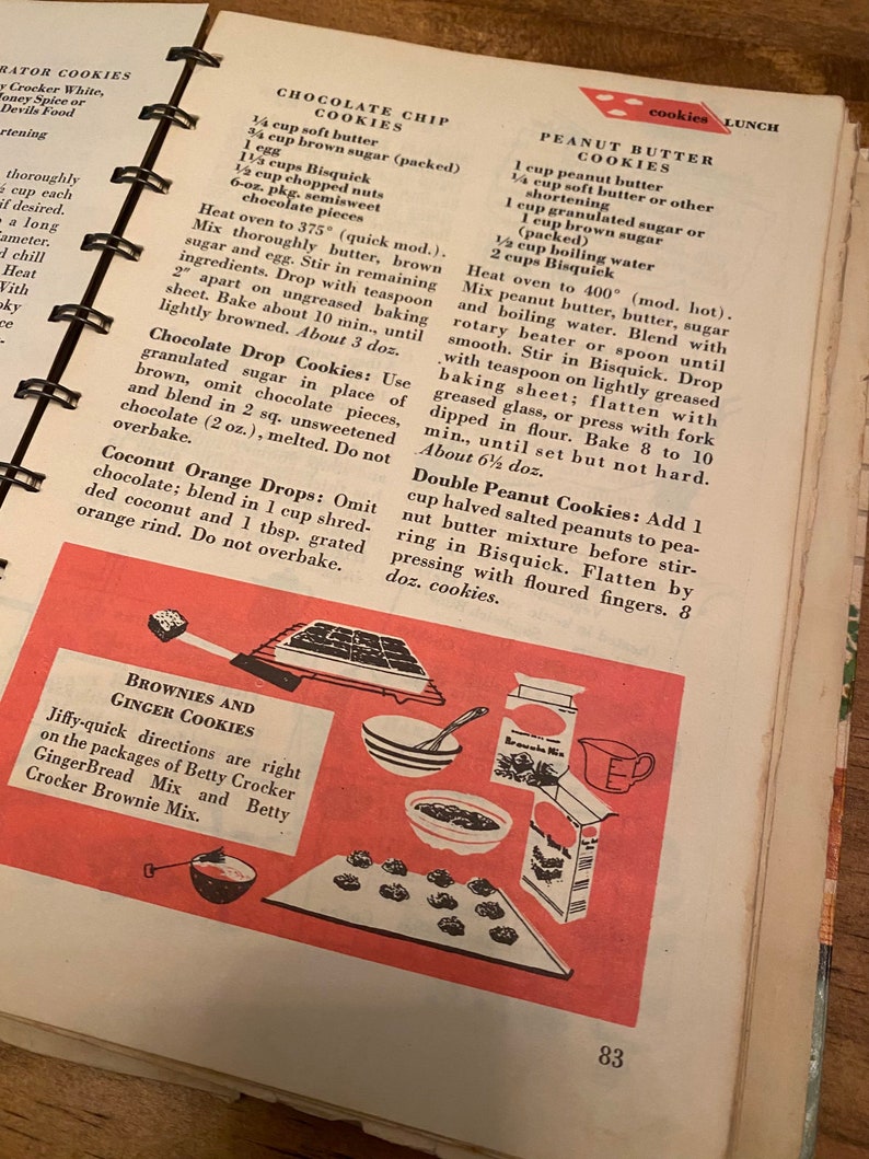 1954 Betty Crockers GOOD AND EASY Cook Book image 3