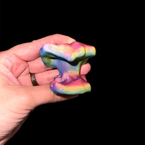 3D Printed Magnetic Mushroom Ledge: Jumping Spider Enclosure Decor