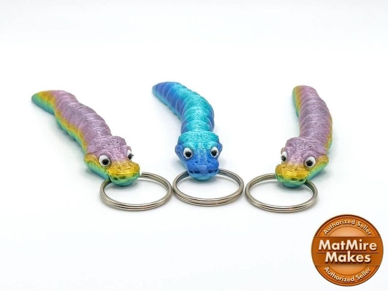 3D Printed Ball Python Keyring: Articulated Flexi Snake Charm image 2