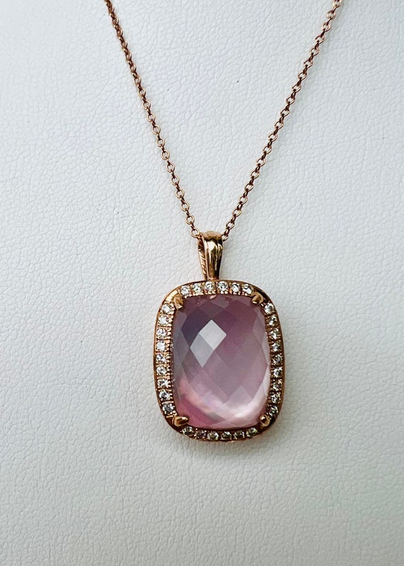 14k rose gold pendant with rose quartz and diamond