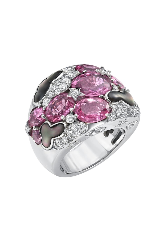 Gumuchian Fils diamond 18k gold ring with pink sap