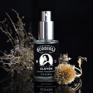 Cloven - Amber, Sandalwood, Vanilla and Cedar - Perfume Oil Spray