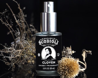 Cloven - Amber, Sandelholz, Vanille und Zeder - Parfümöl Spray