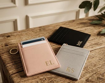 Personalisierte Kartenetui – Edles Kreditkartenetui mit Initialen | Geschenk für Sie & Ihn | Lederoptik Portmonee mit Monogramm
