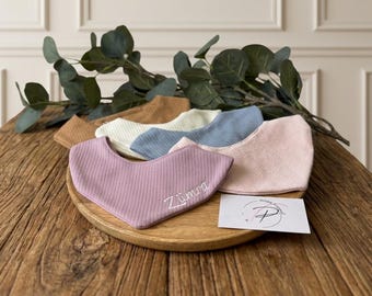Personalized baby bandanas made of muslin/rib knit – The perfect gift for a birth | birthday