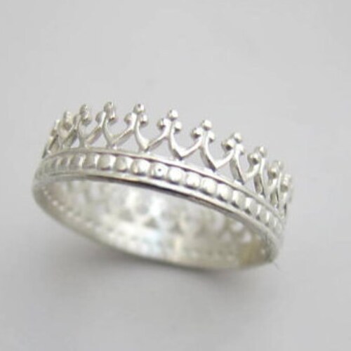 Tea time silver ring, sterling crown