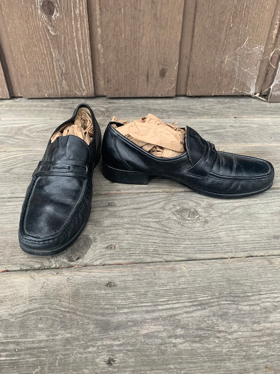 Vintage, Men's 1980's leather "dress up" loafers … - image 1