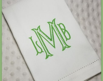 Monogrammed Hand Towel / Kitchen Towel / Wedding Gift