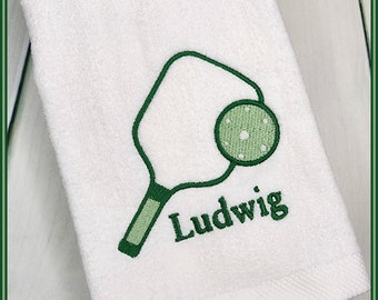 Pickleball Personalized Towel /  Pickleball Team Gift /  Captain Gift