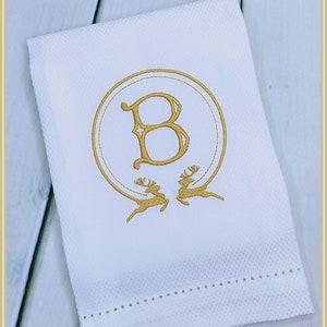 Monogrammed Hand Towel / Kitchen Towel / Wedding Gift / Hostess Gift / Housewarming / Laurel Monogram