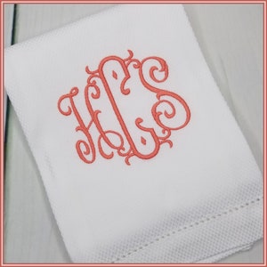 Monogrammed Hand Towel / Kitchen Towel / Wedding Gift