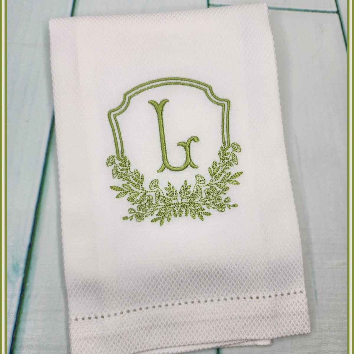 Monogrammed Hand Towel / Kitchen Towel / Wedding Gift