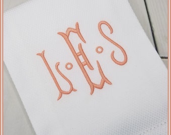 Monogrammed Hand Towel / Kitchen Towel / Wedding Gift