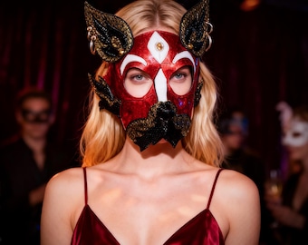 Gothic Steampunk Wolf Mask, Red Glitter, Costume Accessory,Cosplay