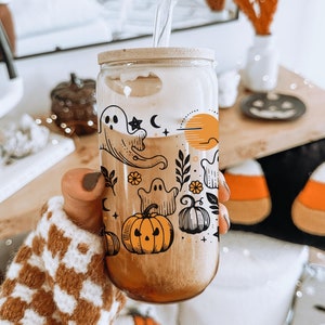 Gobelet en verre fantôme d'Halloween, Verre à café Cottagecore, Saison des citrouilles, Tasse citrouille, Tasse Spooky Vibes, Tasse à café d'Halloween, Gobelet automne