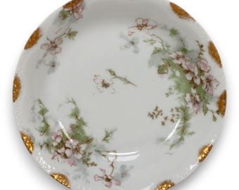 Frutero Haviland Limoges Schleiger 146 de 5" con diseño floral dorado, estilo antiguo, c. 1900.