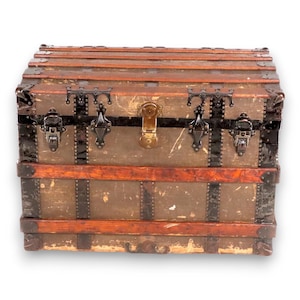 Flat Top Antique Steamer Trunk Pirate Chest Brown Canvas Coffee Table 1890&#39;s