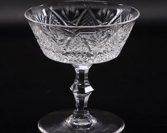 Copa de champán alta tipo sorbete Waterford Crystal Dunmore de 11,4 cm (4 1/2"), fabricada en Irlanda.