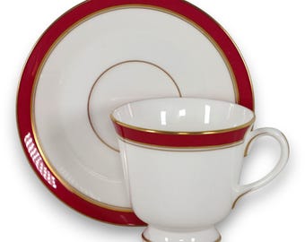 Taza y platillo de porcelana fina Royal Worcester Howard Ruby con base, estilo vintage de los años 80.