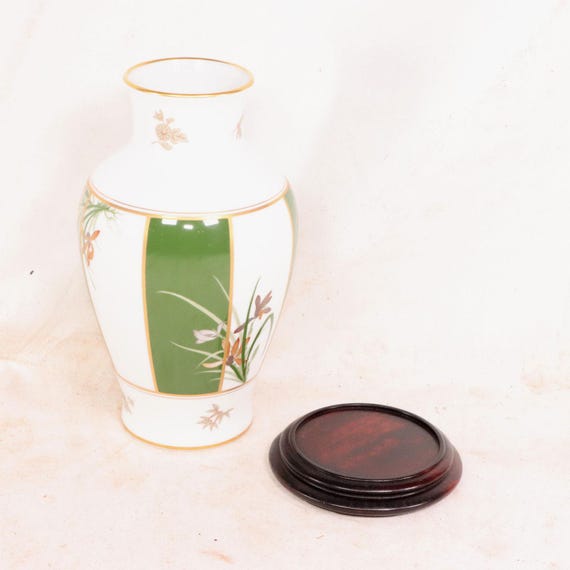 Okura Franklin Mint Japanese Vase of the Noble Orchid Wood Base