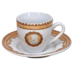 Tirschenreuth Bavaria cameo demitasse kop schotel set gouden rand