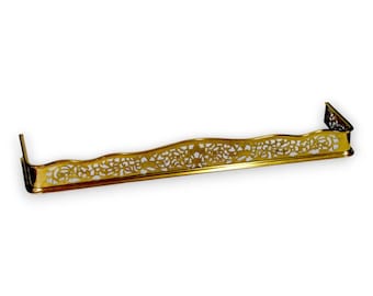 Serpentine Griffin 19th C Massiver Messing Kamin Fender 54 1/2 "x 15" Antik