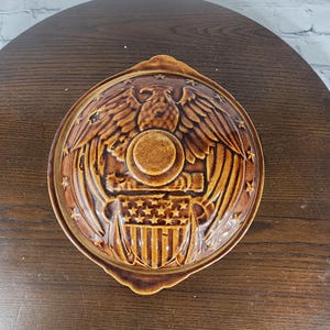 Vintage 1940s McCoy Pottery Eagle USA Casserole Dish | Classic American Stoneware