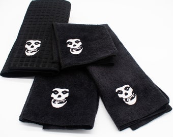 Embroidered Misfits Skull Kitchen Set - Towels, Dish Cloth, and a Drying Mat