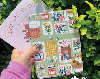 Cottagecore Bear Kawaii Kindle Paperwhite 12th Case Kindle Colorsoft Paperwhite 11th Pastel Magnetic Clear Back Kindle Oasis kindle 7" 6"