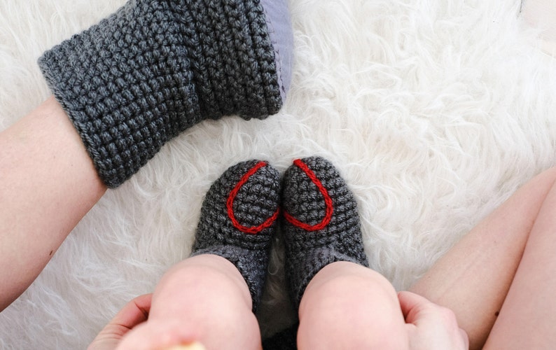 Botines de bebé de San Valentín con bordado de corazón de amor, regalo para bebés recién nacidos imagen 5