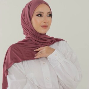 Jersey hijab
