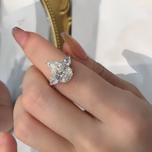 3 carat IGI Certified Pear shaped Lab Grown Diamond Ring, 3 stone, 18k white gold, handmade, custom, 3ct engagement wedding ring