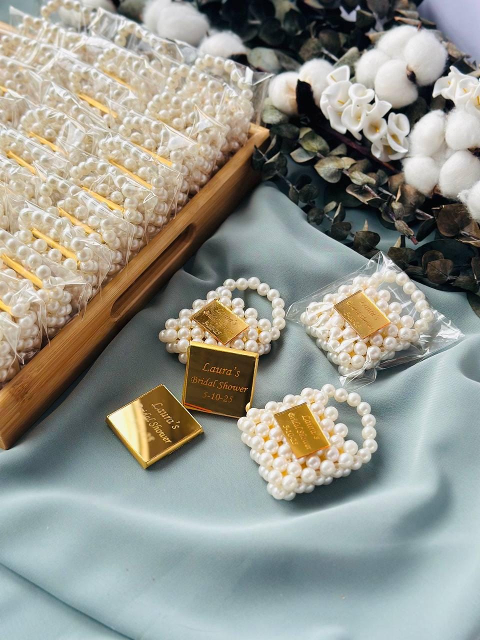 Mini Pearl Bag, Premium Chocolate, Premium Handmade Wedding Favor, Luxury Bridal Shower Gift, Personalized Pearl Clutch, Pearl Purse Favor