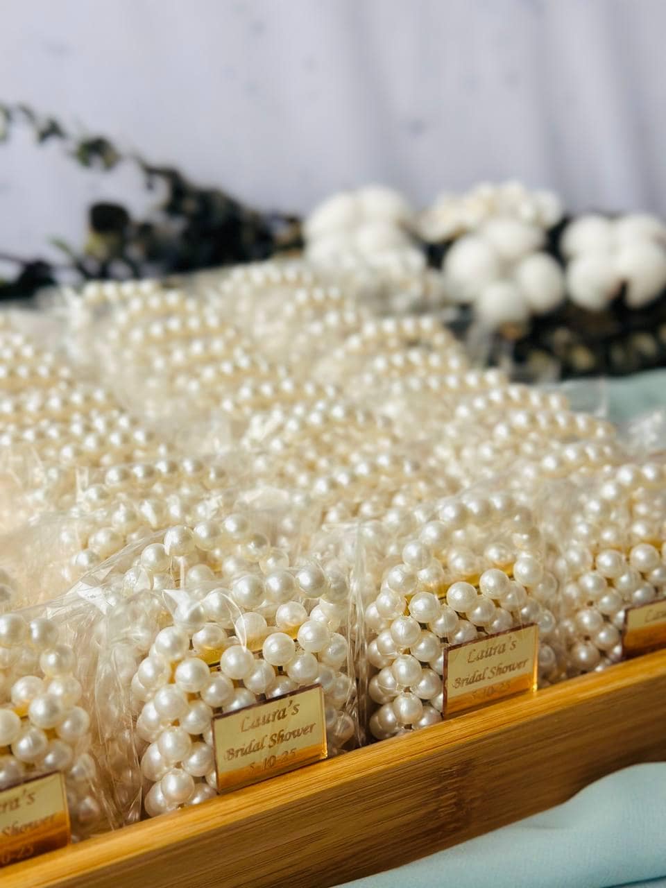 Mini Pearl Bag, Premium Chocolate, Premium Handmade Wedding Favor, Luxury Bridal Shower Gift, Personalized Pearl Clutch, Pearl Purse Favor